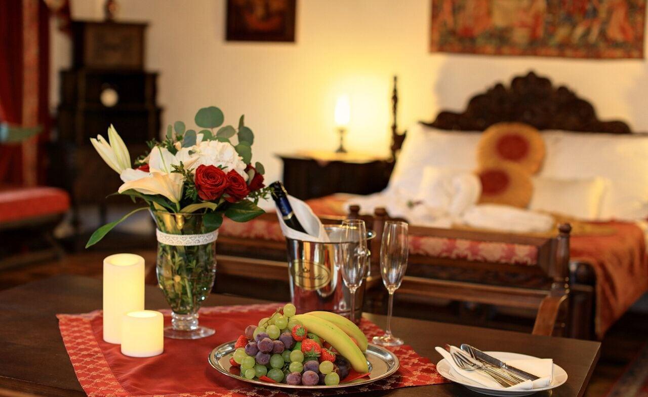 Hotel Ruze Český Krumlov Dış mekan fotoğraf A romantic setting