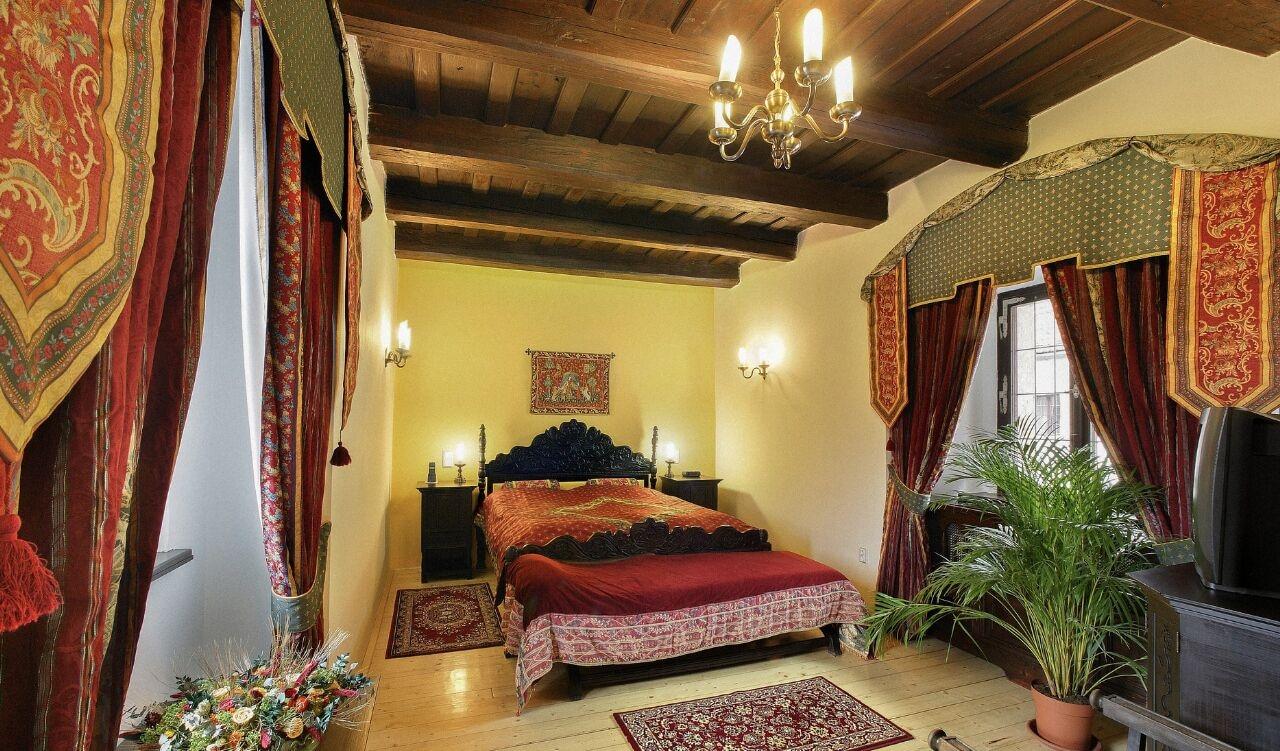 Hotel Ruze Český Krumlov Dış mekan fotoğraf A bedroom in the hotel